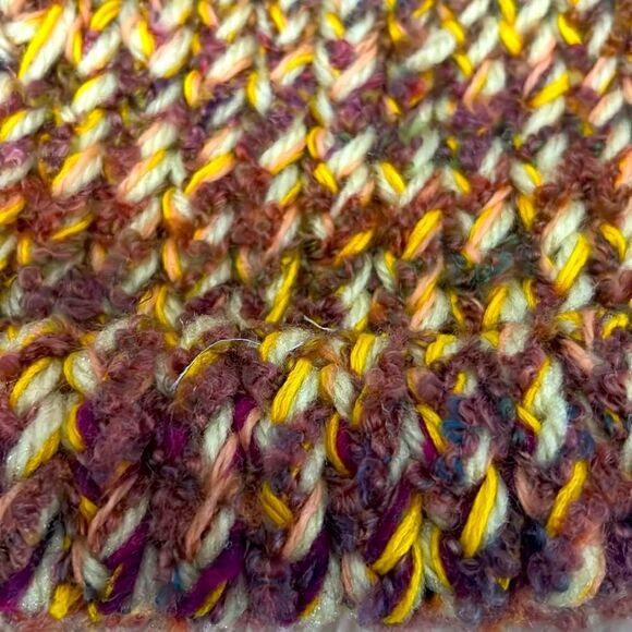 Handmade hand knitted super heavy duty, colorful beanie, one size - Picture 4 of 6